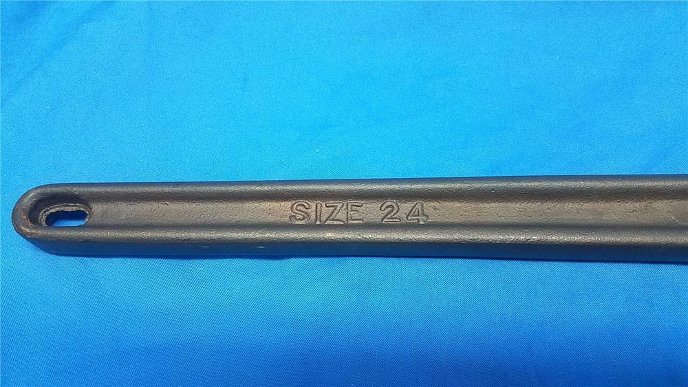 Berylco Beryllium Copper 24" Adjustable Pipe Wrench Model w-220 BECU