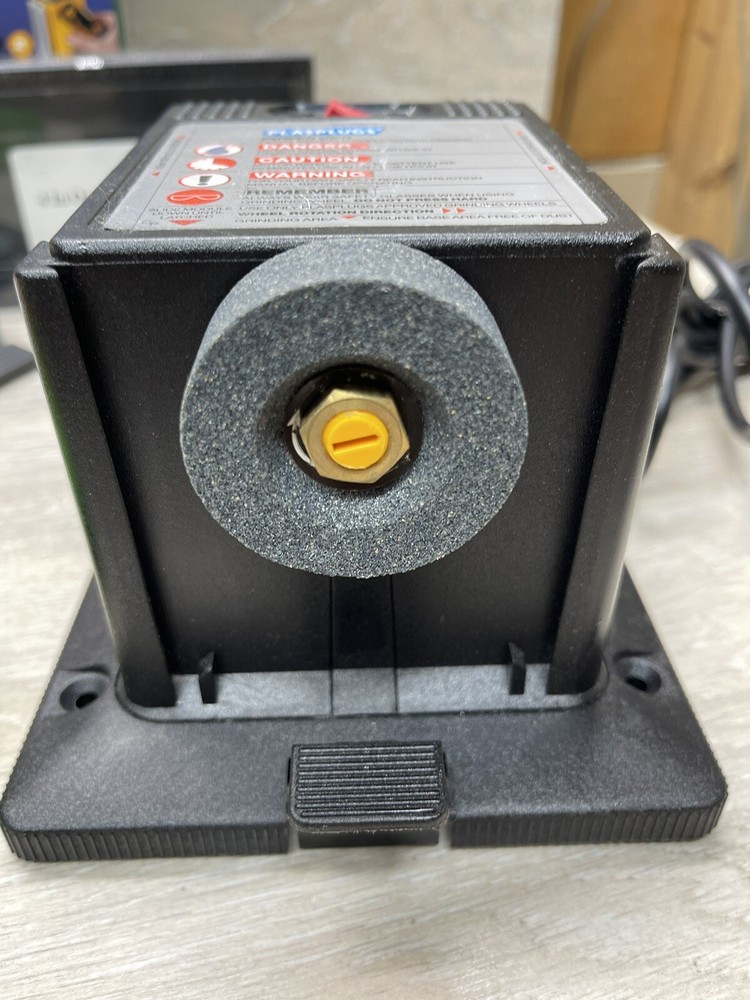 PLASPLUGS 4 in One Sharpener - Chisel Masonry Drill Knife Scissor