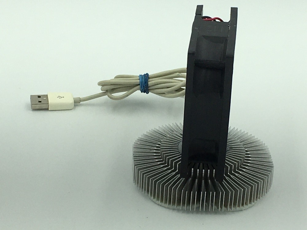 USB Powered Desktop Fan Repurposed CPU Fan
