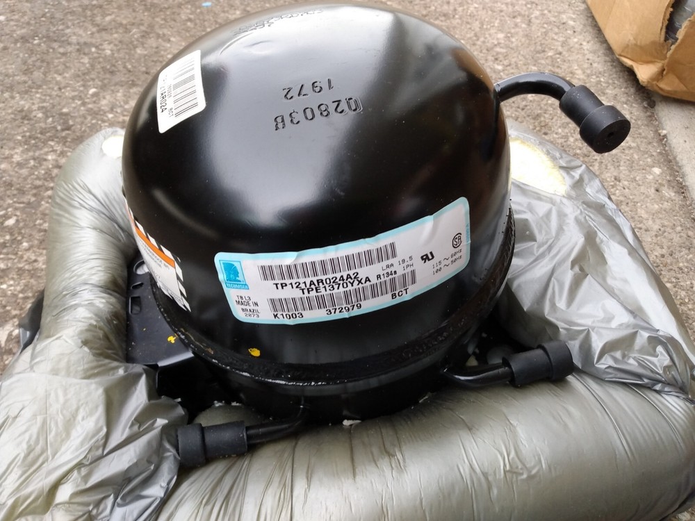Tecumseh refrigeration compressor- NEW - Open box  TP121AR024 A2