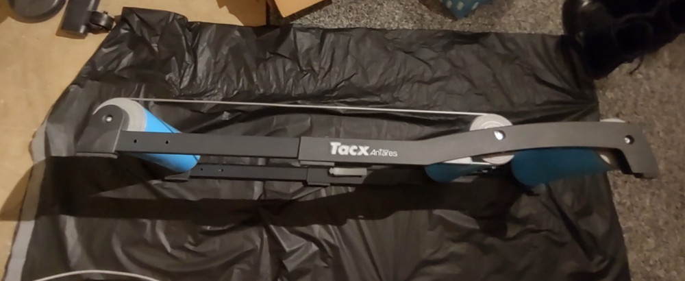 Cycling Trainer - Tacx - Antares - adjustable frame - lightweight
