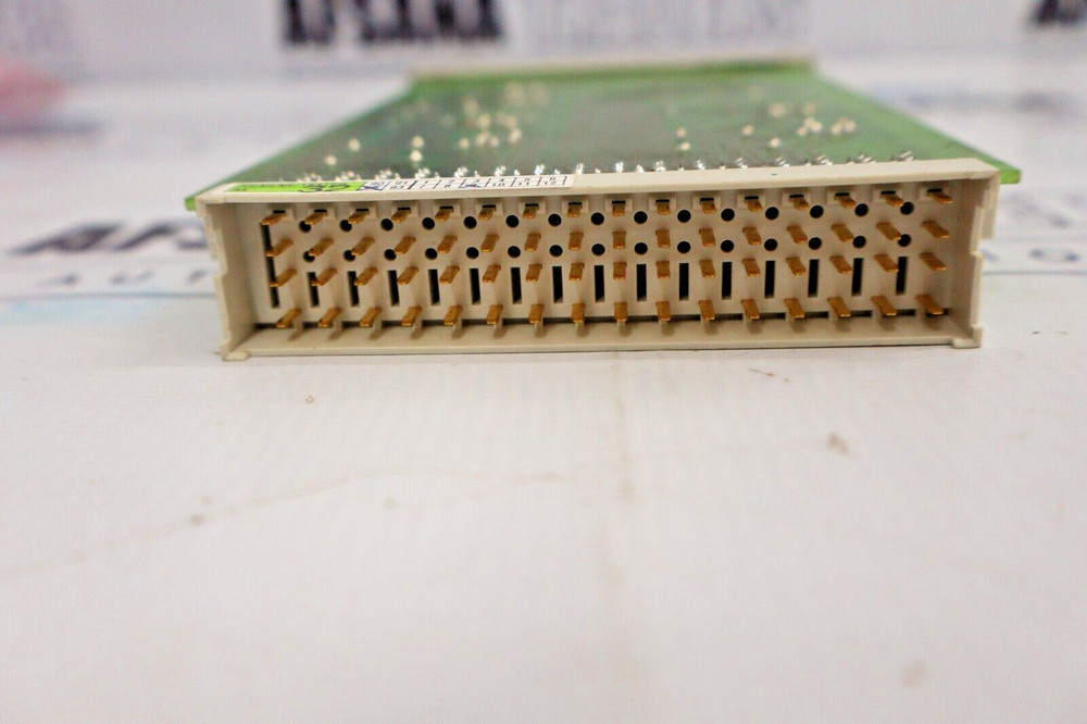 SIEMENS C74103-A2137-A28 PCB CARD