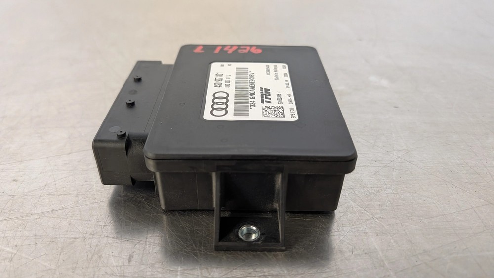 EB1426 2017 17 AUDI R8 ELECTRONIC PARKING BRAKE CONTROL MODULE