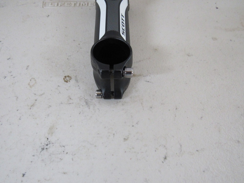 Scott Stem 110mm x 31.8 Black/White 6 deg