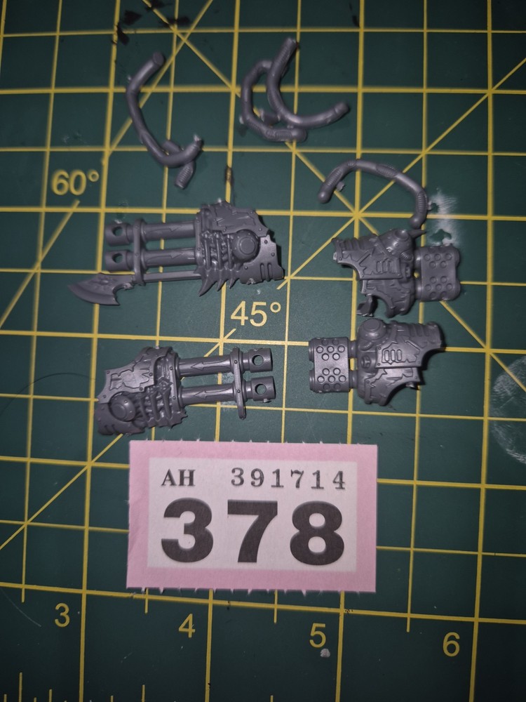 Warhammer 40k Chaos Space Marine Hellbrute Weapons