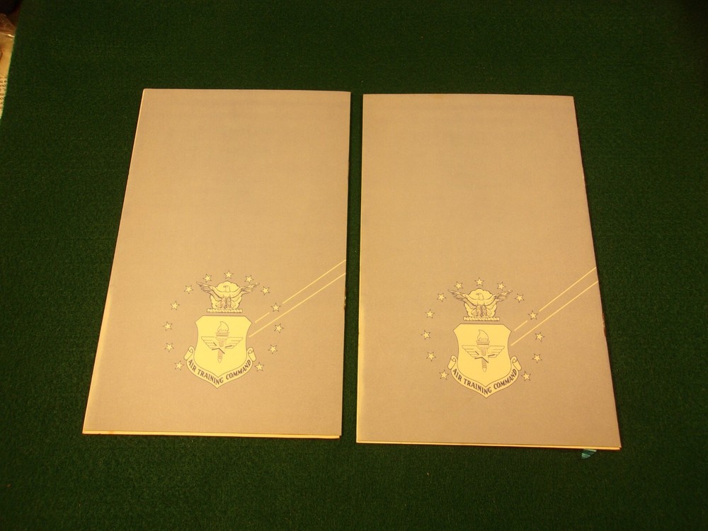 PAIR OF VTG GRADUATION PROGRAMS: USAF UNDERGRADUATE PILOT TRAINING, CLASS 71-01