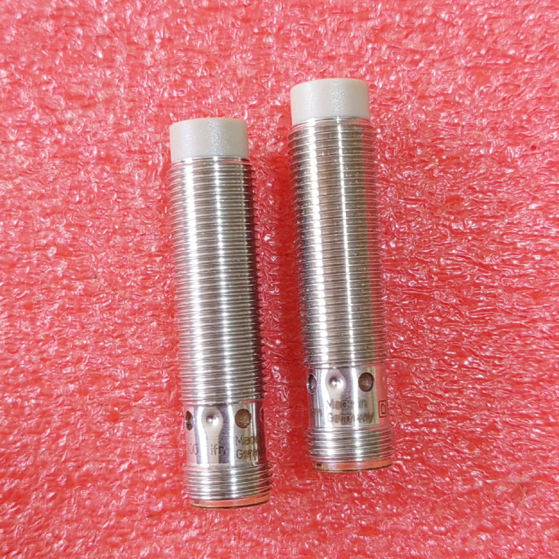 1PC NEW IFM IFT200 sensor Fast delivery