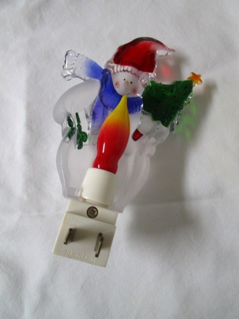 SNOWMAN NIGHT LIGHT PRE OWNED WORKS