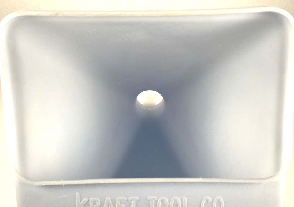 KRAFT TOOL CO HOPPER FOR TEXTURE SPRAYER - USED