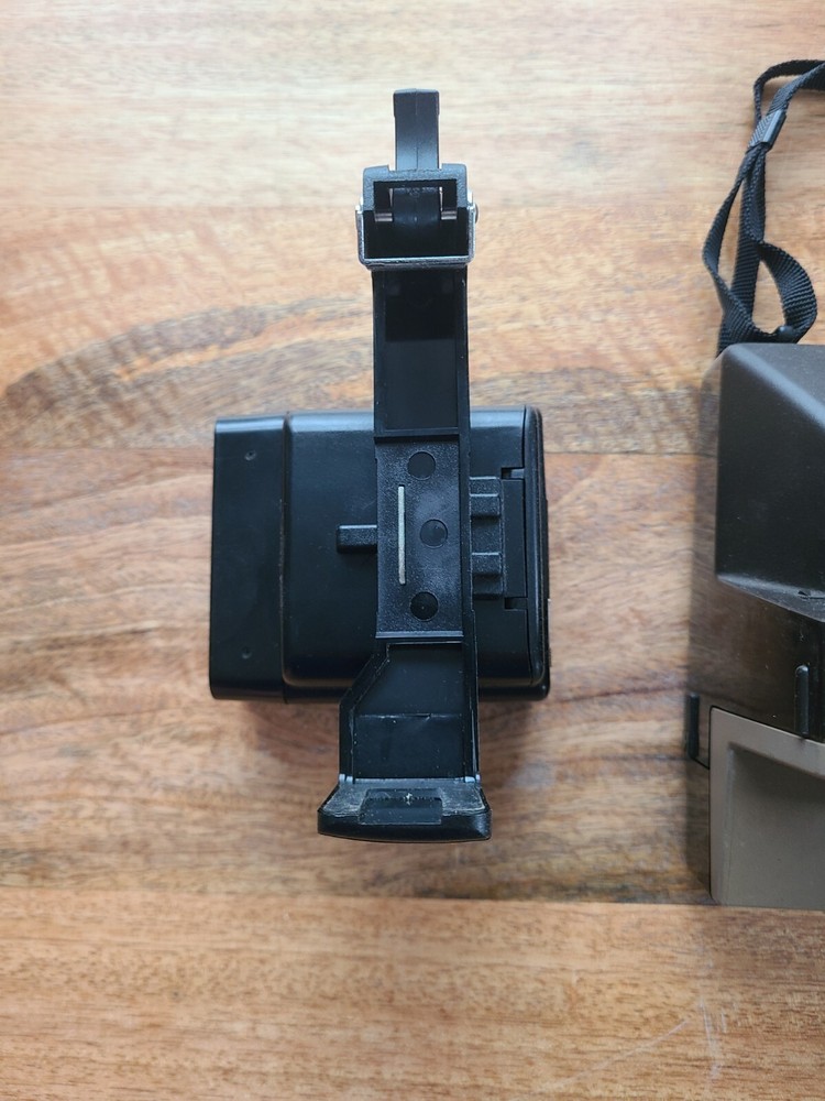 Polaroid Land Camera With Original Case , Papers And Flash Untested