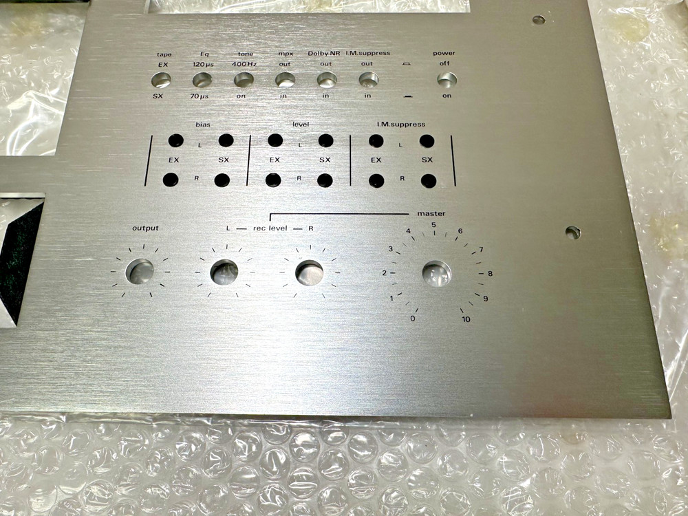 Nakamichi 600 Cassette Deck Face Panel