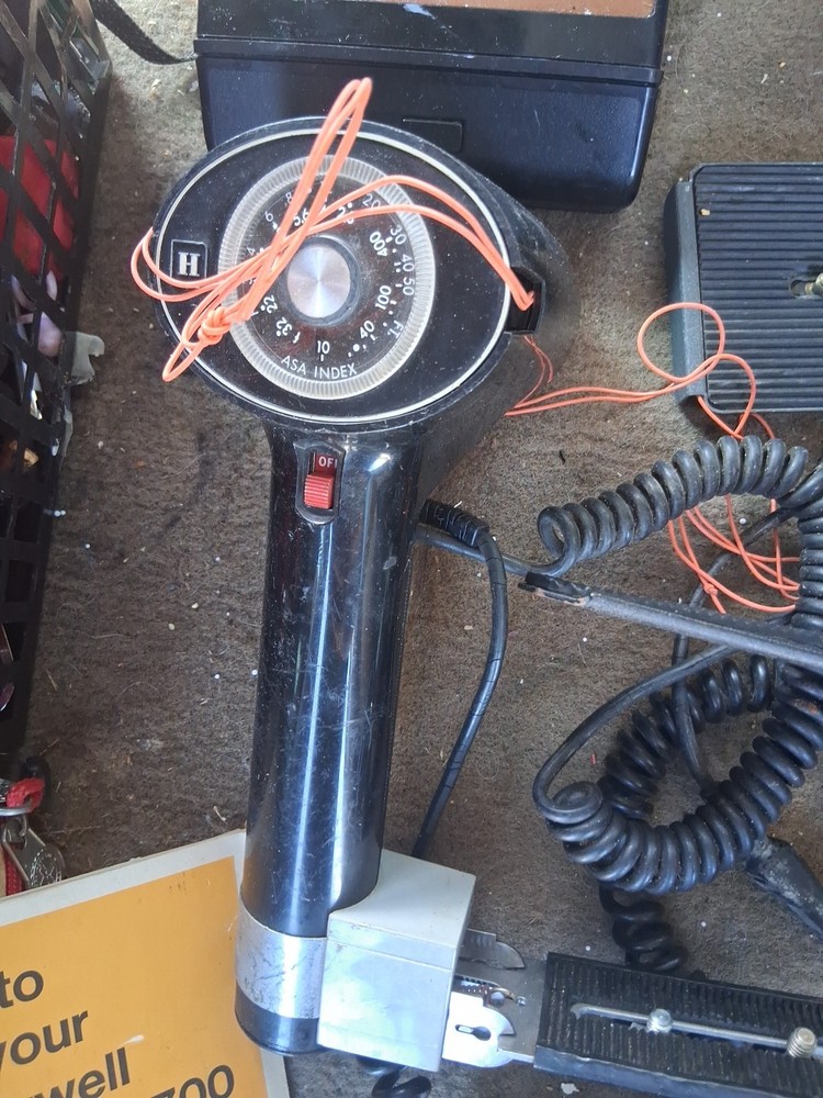 Vintage Cameras Accessory And Lights Untested