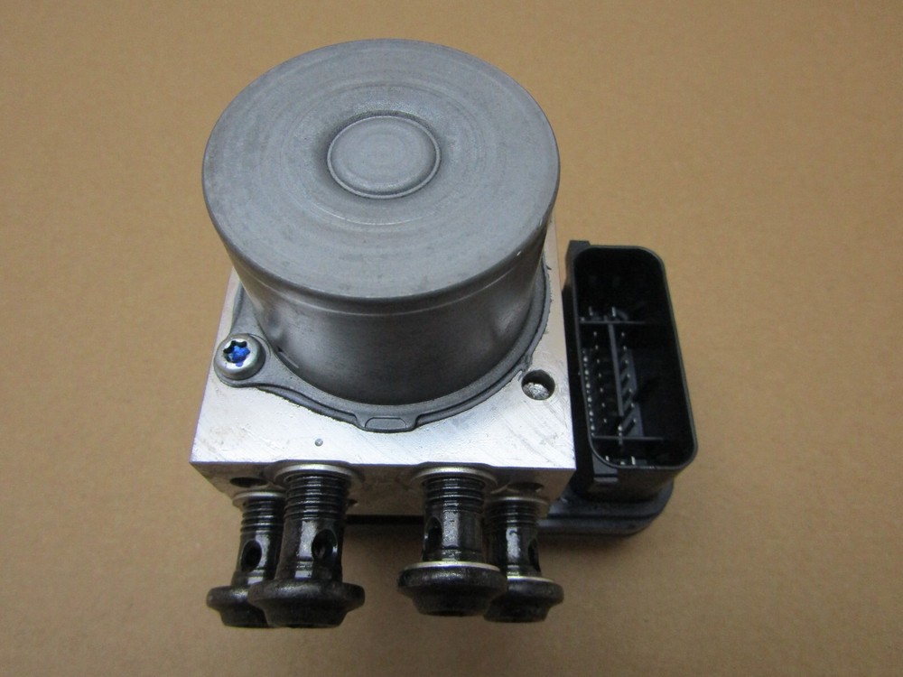 Yamaha MT-09 ABS 2019 ABS pump control module (10613)