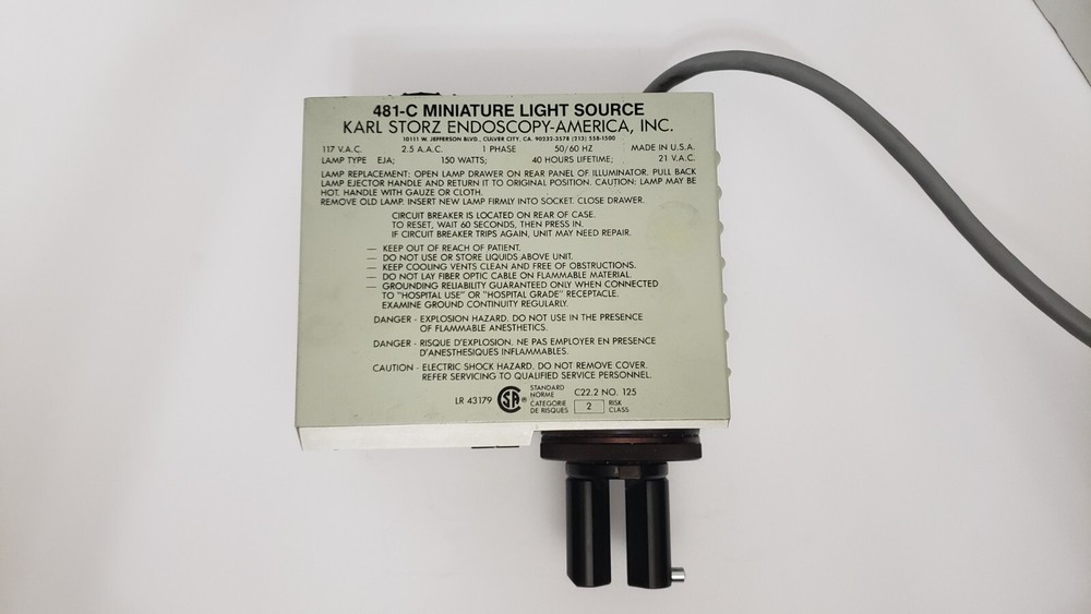 Karl Storz 481C Mini Halogen Endoscopy Light Source with 487U0 Scope Attachment