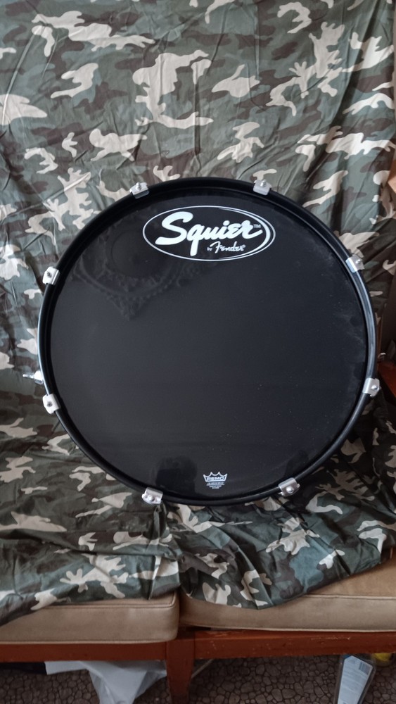 Squire Bass Drum +2 Tom-toms