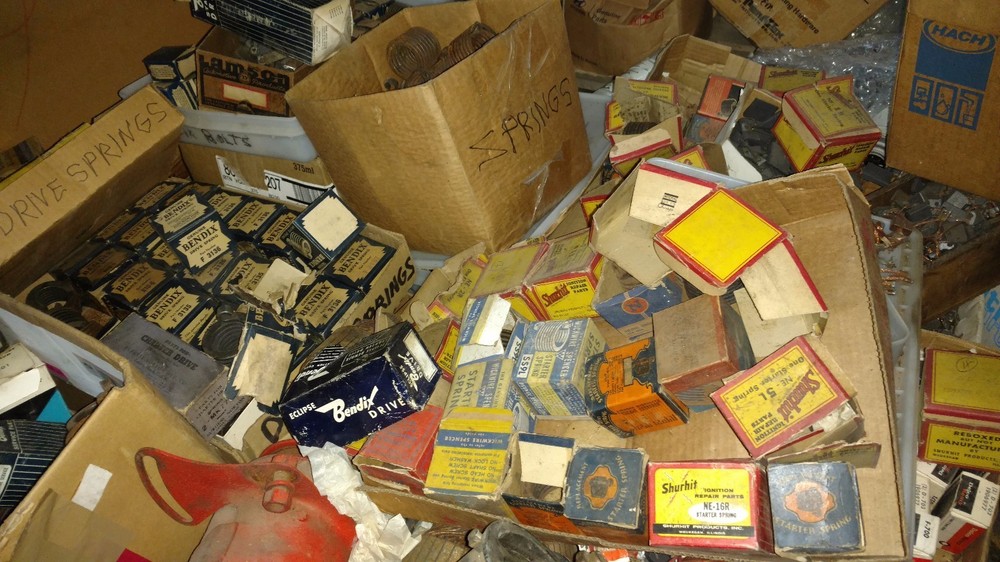 VARIOUS BENDIX DRIVES HUGH AMOUNT, TOO MANY TO LIST ( this is for 1 spring)