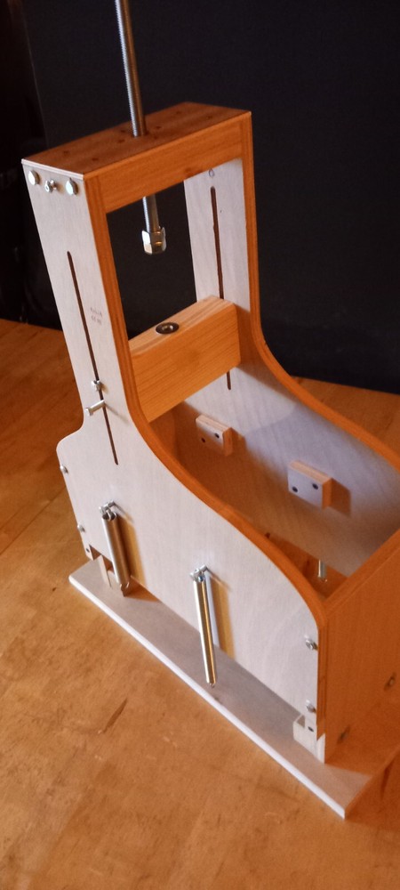 Acoustic & Classical Guitar Folding Bands.