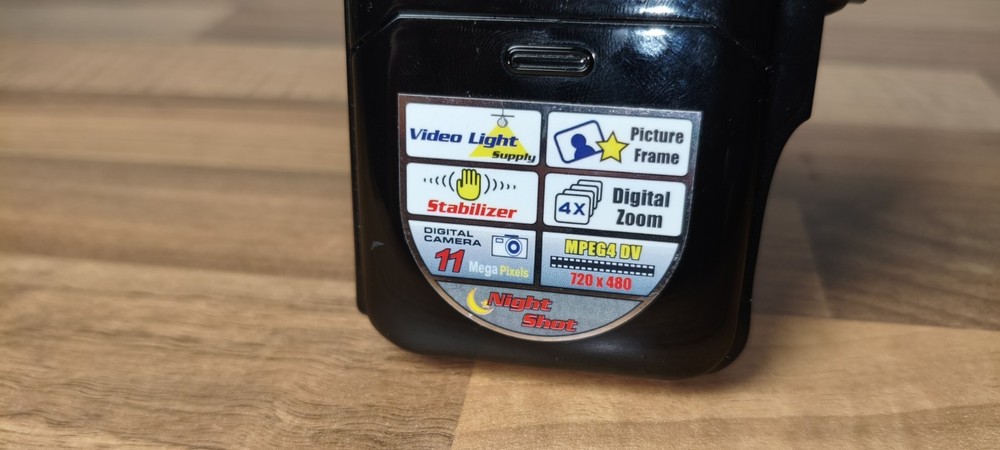 Aiptek DZO-V5OS 5.0MP Compact Digital Video Camera Camcoroder Black Tested