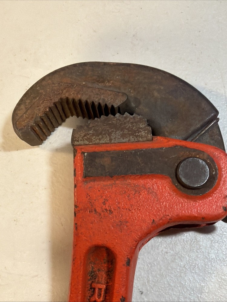 "RIDGID RAPIDGRIP" 12" Pipe Wrench H.D. Ridge Tool Company