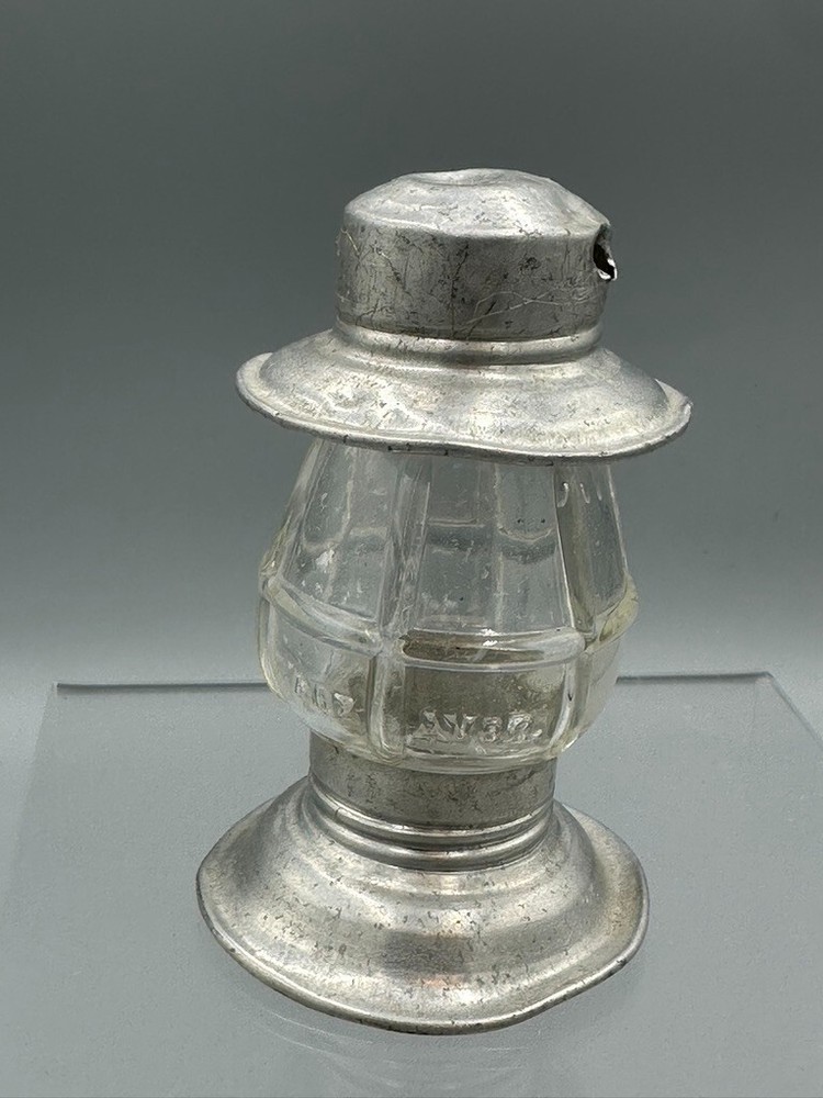 1920s LANTERN K600 Embossed Glass CANDY CONTAINER Antique E&A 445