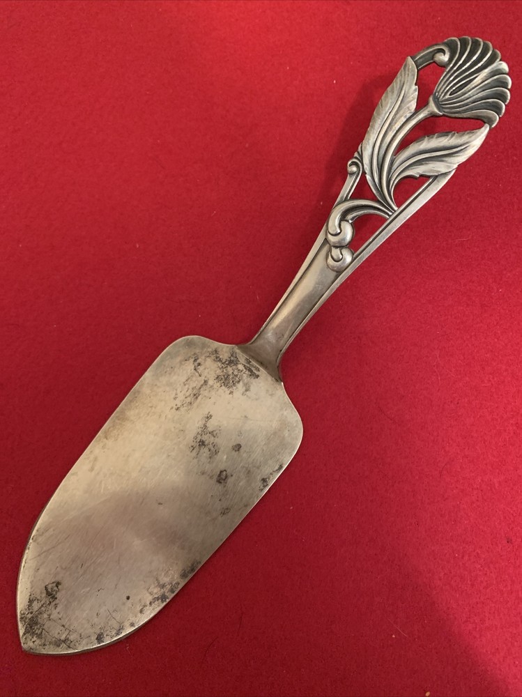 Danish Silver Plate Denmark Axel Prip Floral Handle Pie Server