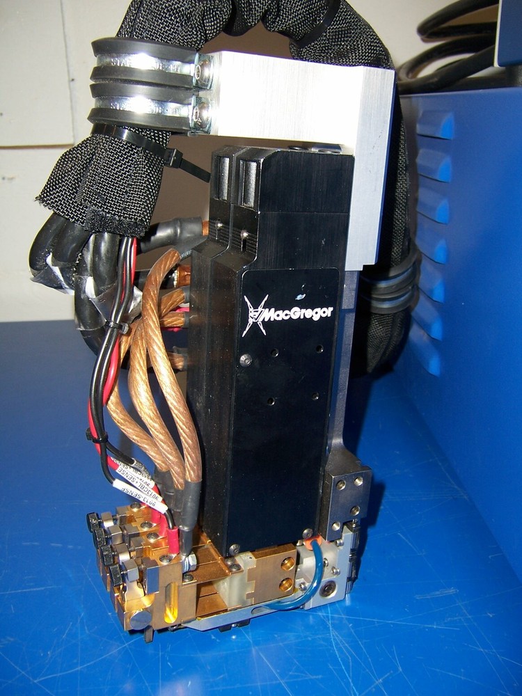 10907 MACGREGOR DC 2003P DP2DU-2000 DUAL HEAD PARALLEL GAP RESISTANCE WELDER