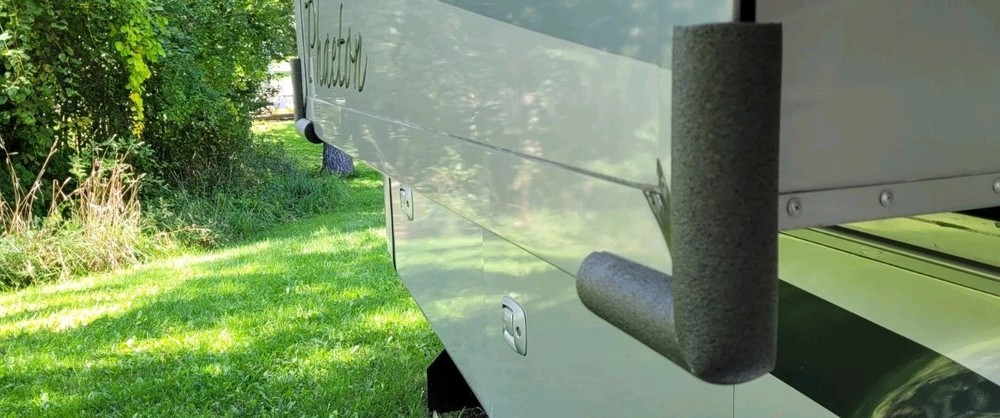 RV Slideout Corner Protectors (2)  Charcoal
