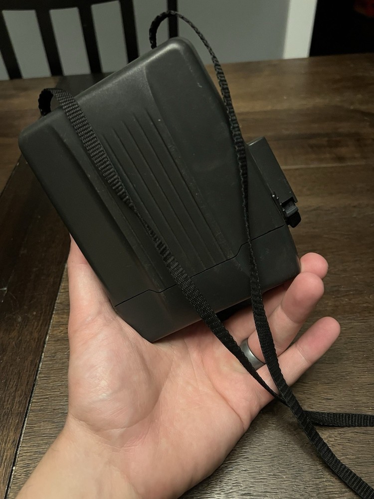 Polaroid One Step Flash 600 Film Instant Camera