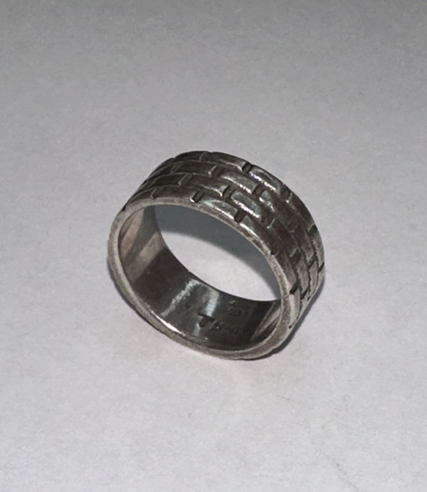 925 Sterling Silver Brick Wall Band Design Ring