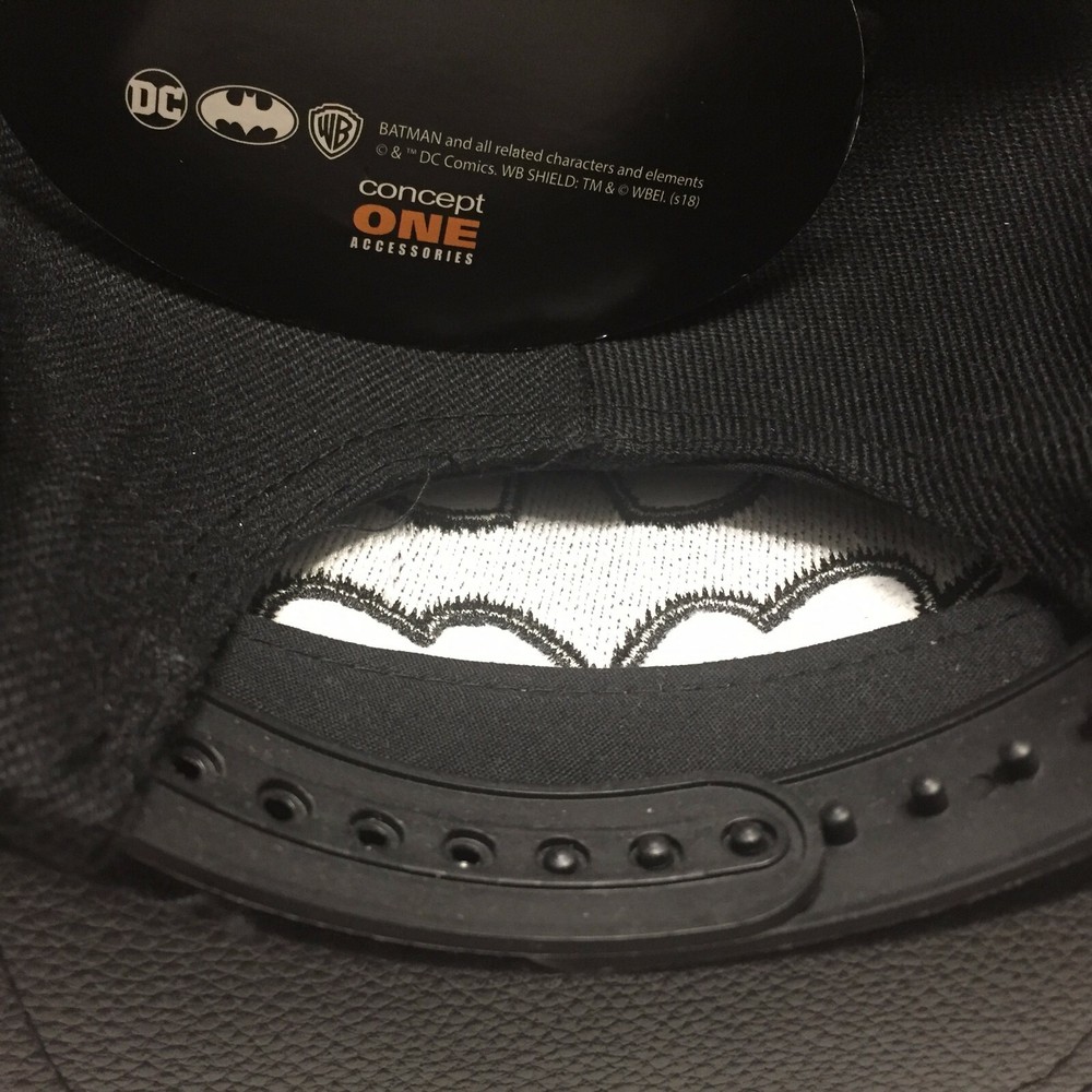 New DC Comics Batman Logo Black Adjustable Cap