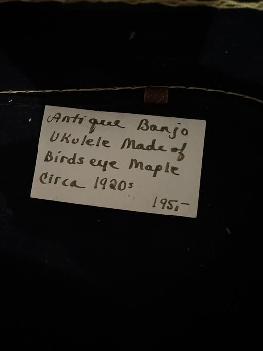 BANJO Ukulele Birdseye maple 1920 s