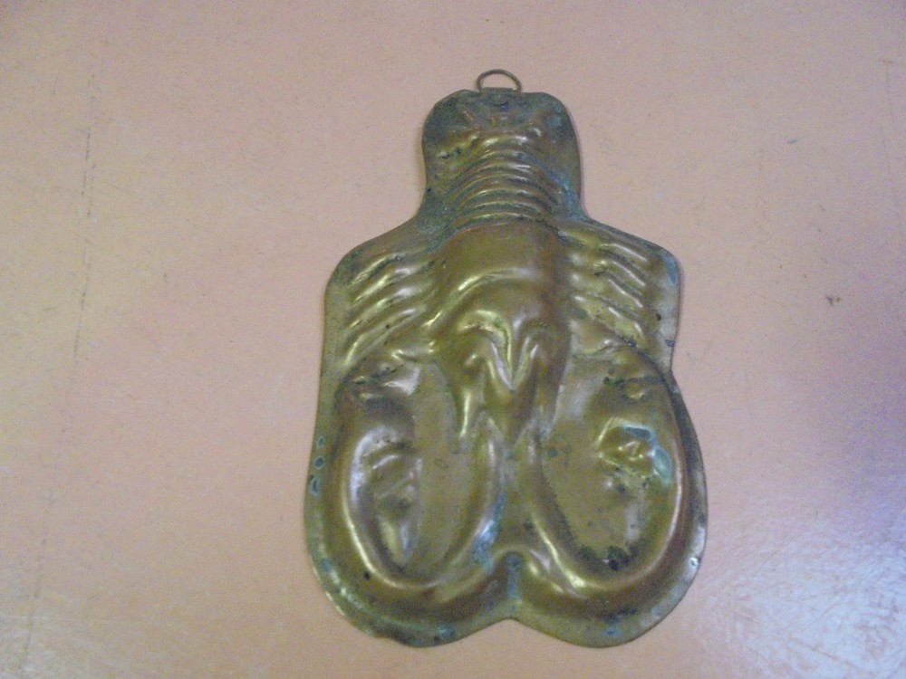 Vintage tin lined copper lobster mold