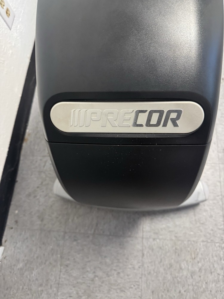 Precor EFX 885 Version 2 Elliptical w/ P30 Console - Cleaned & Serviced
