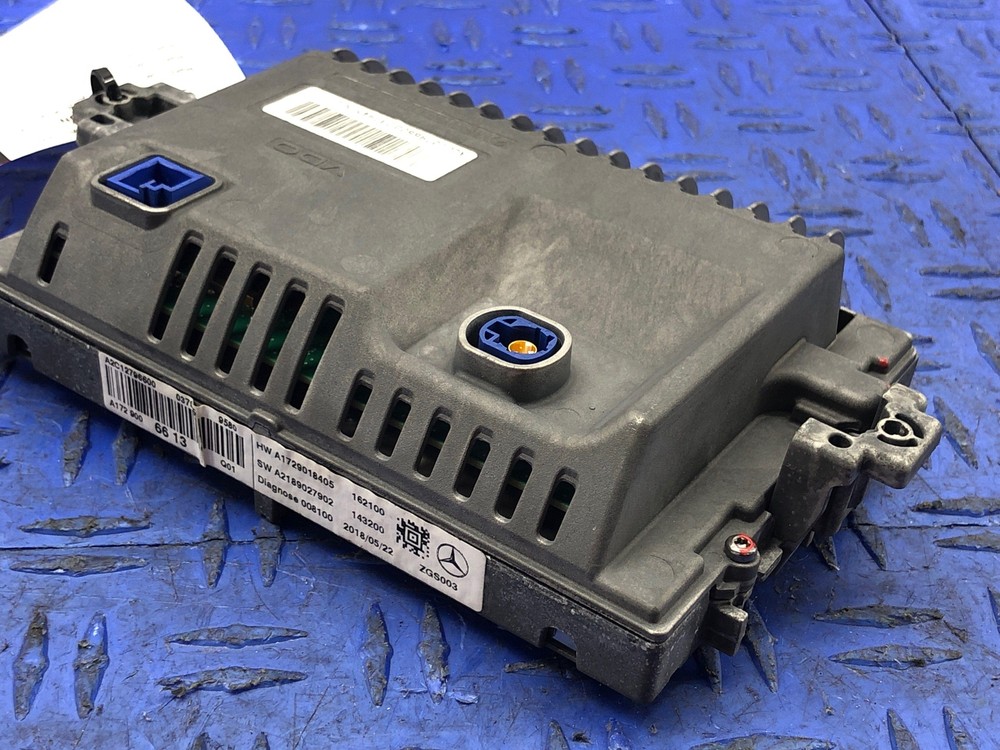 2017-2020 MERCEDES SLC43 FRONT DASHBOARD NAVIGATION SCREEN DISPLAY 1729018405