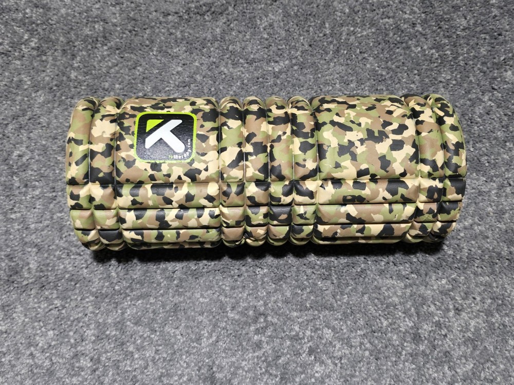 Trigger point Performance 13" Solid Core Foam Roller Green Camo Flaws