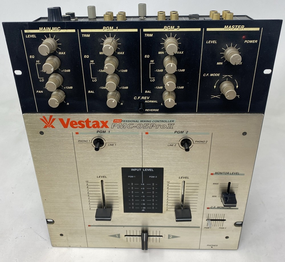 Vestax PMC-05 Pro II DJ Mixer Mixing Controller *READ*