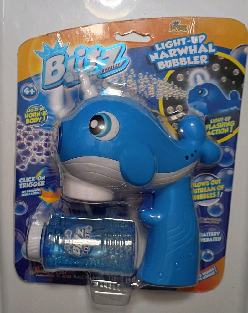 Ja-Ru Blitz Light-Up Narwhal Bubble Blower