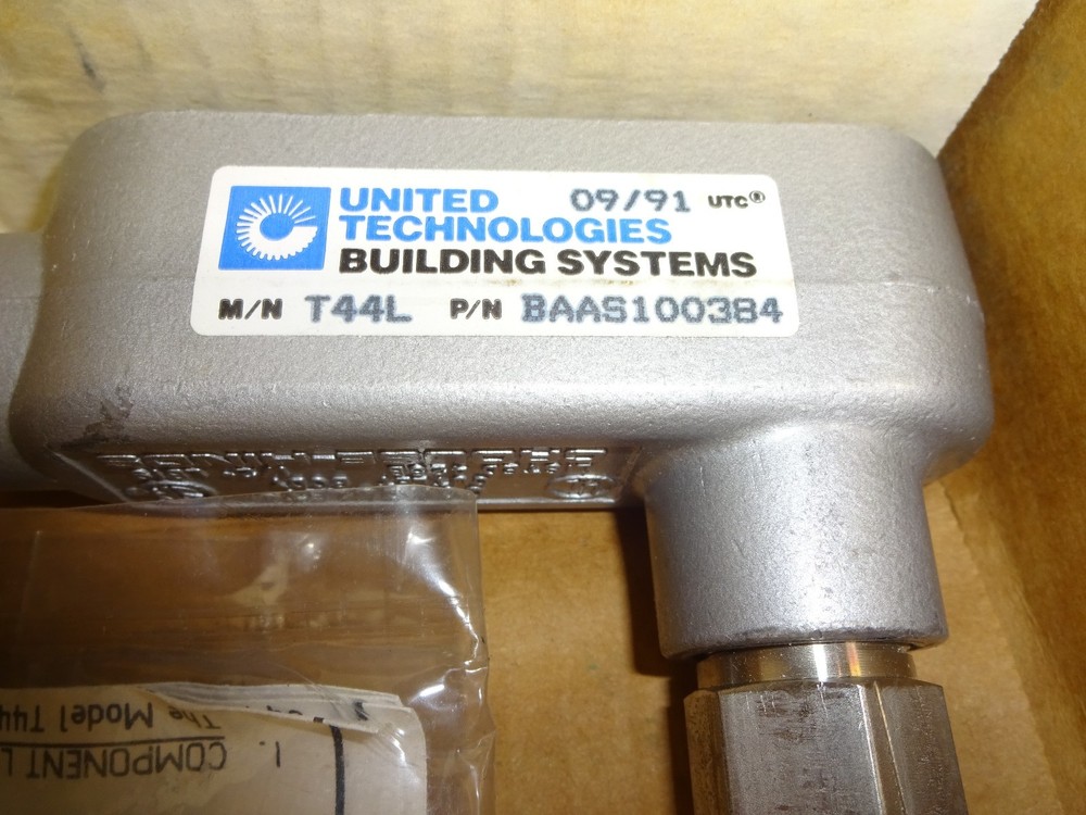 United Technologies Building Systems BAAS100384 Sensor Assembly Kit New