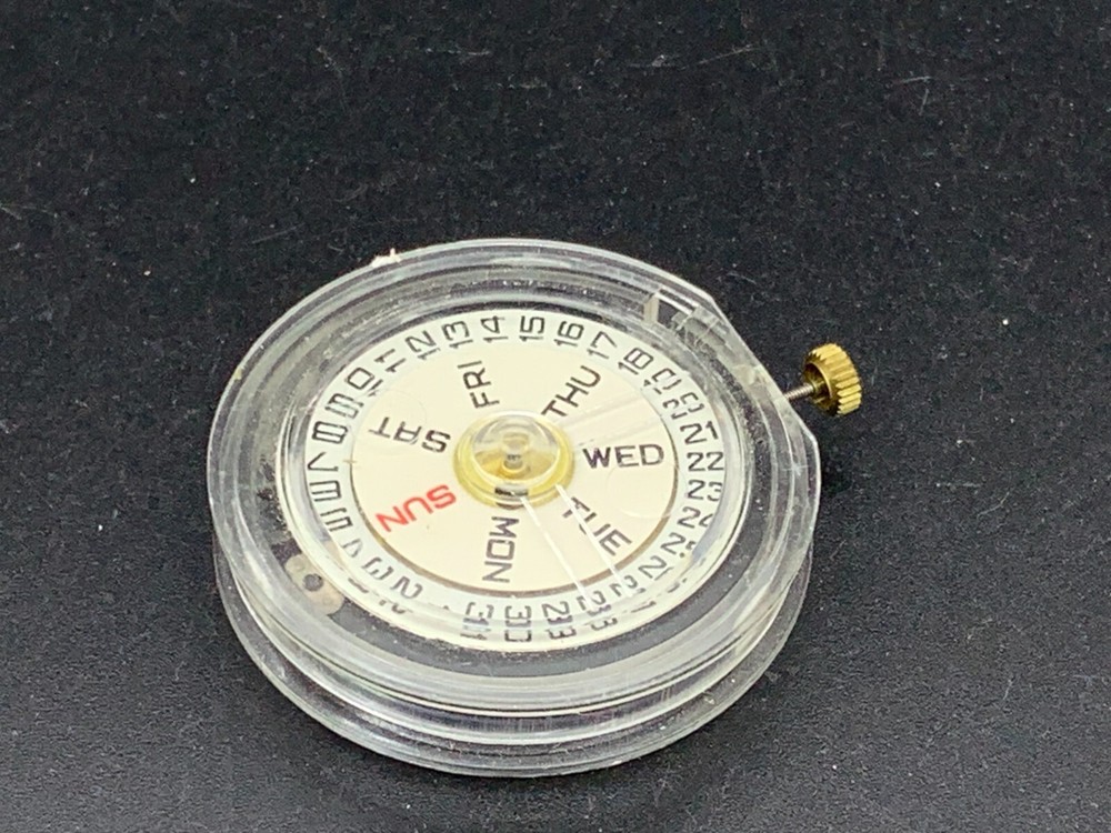 S2427 Caliber Watch Day-Date Automatic Movements Soviet Era Vintag