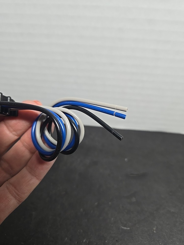 Carquest Premium Multi-Use Connector Part # PTA1166