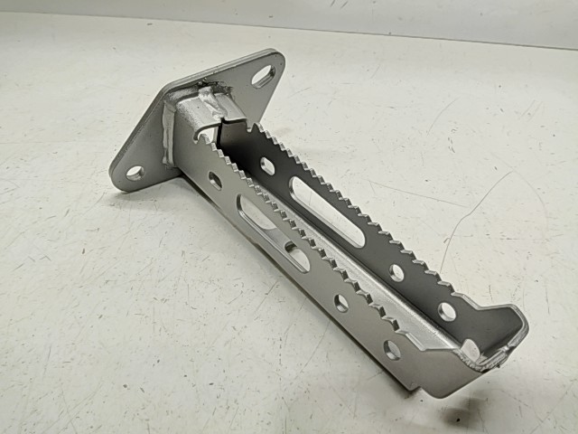 Foot Peg LH, Silver - 2000 POLARIS NOS