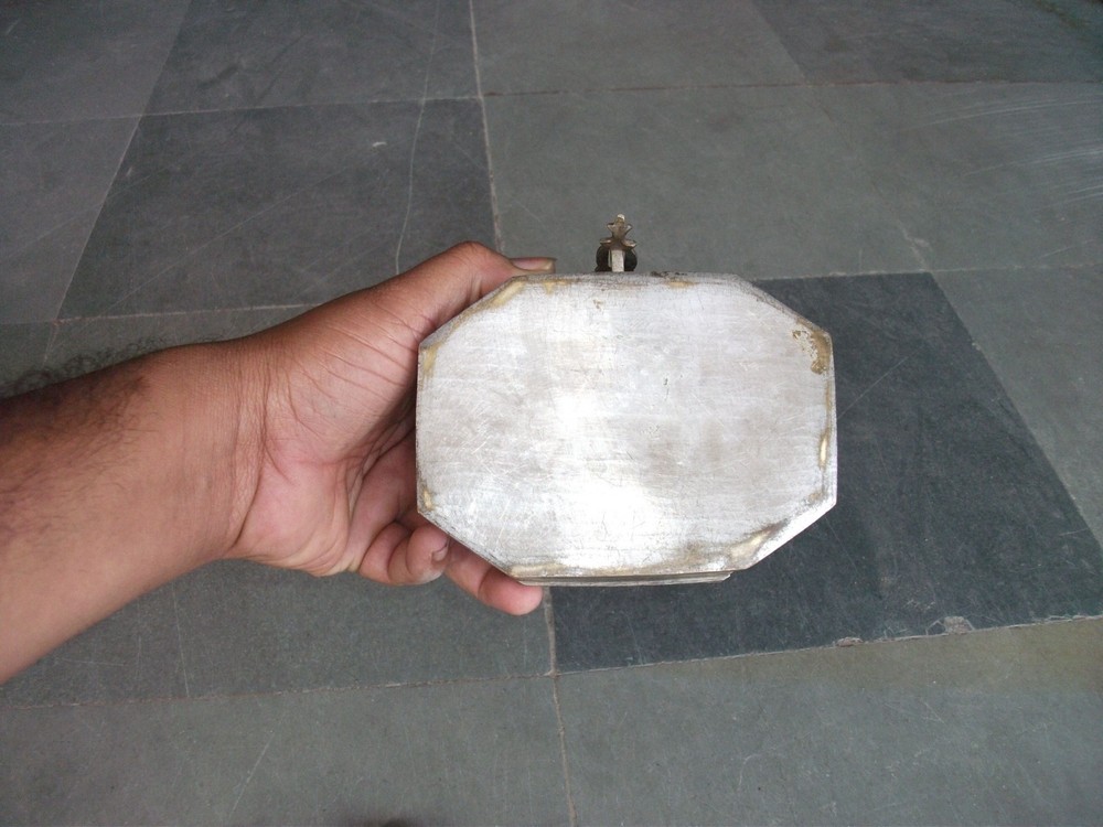 Vintage Brass Handcrafted Solid 4 Compartment Betel Nut Box
