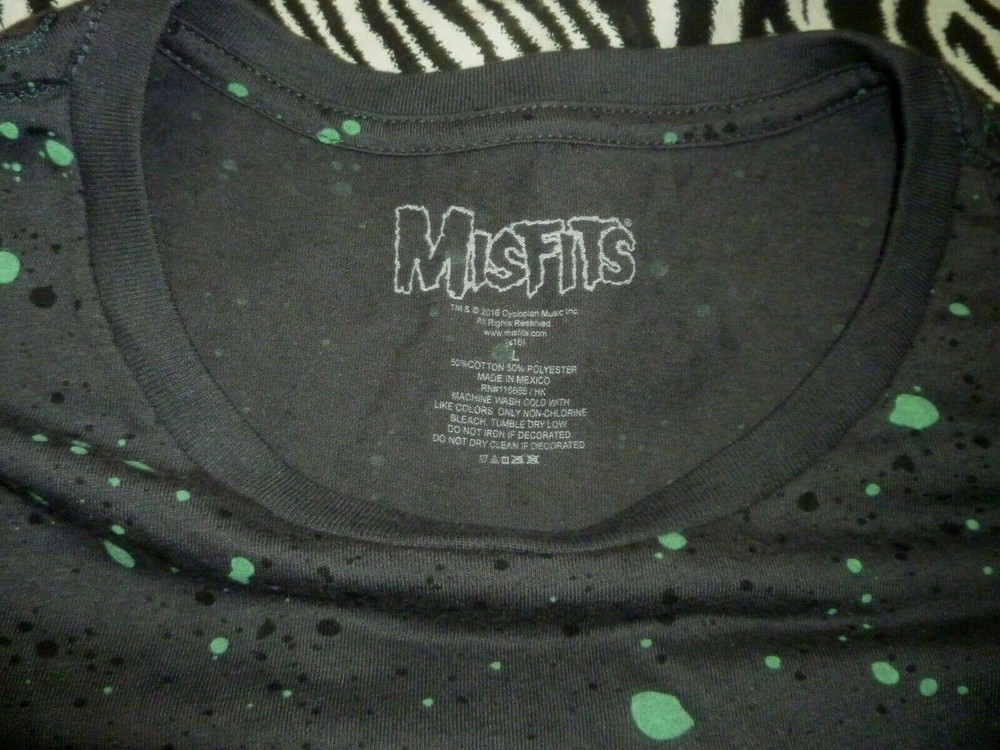 Misfits Shirt ( Used Size L ) Very Good Condition!!!