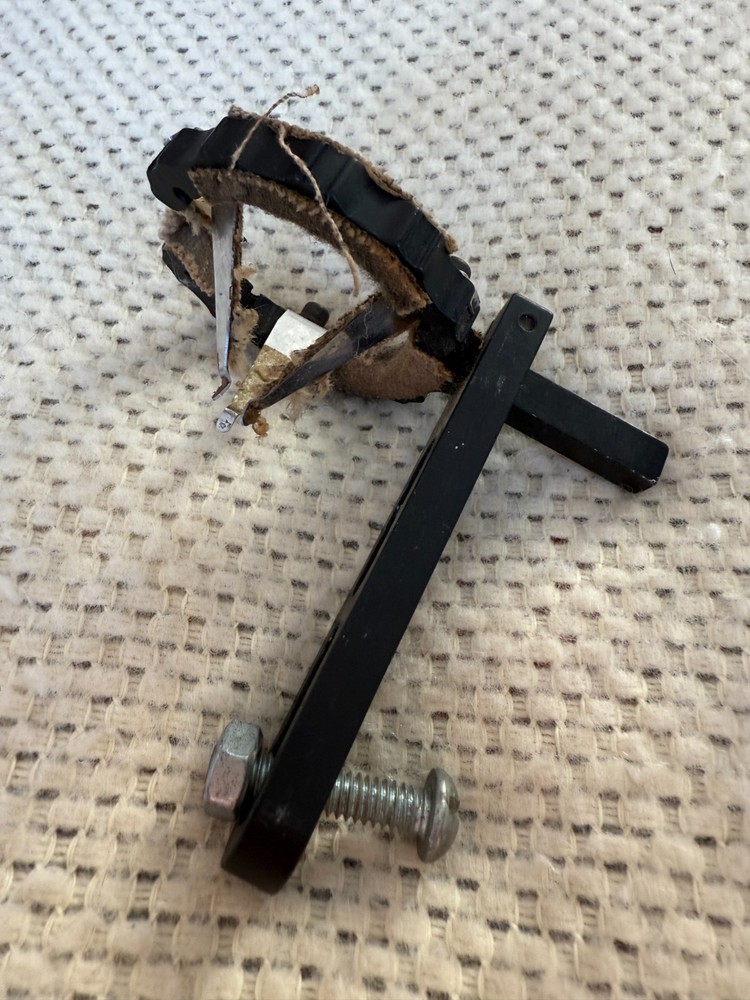 Stalk-Master 2000 Shoot Through Archery Rest