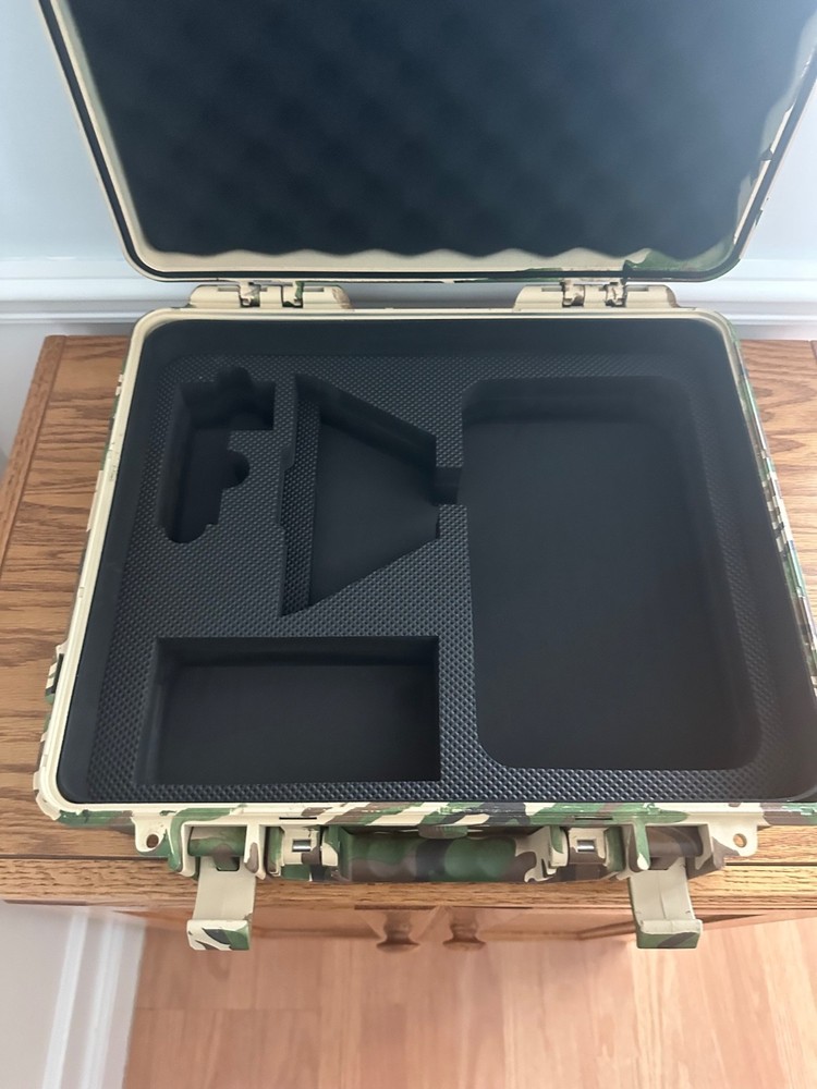 Camo Waterproof Case for Valuables Medium 15.5" x 13.5"