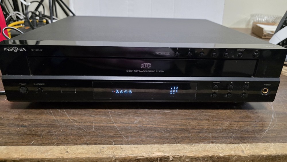 Insignia NS-CD512  5-Disc CD Changer Player
