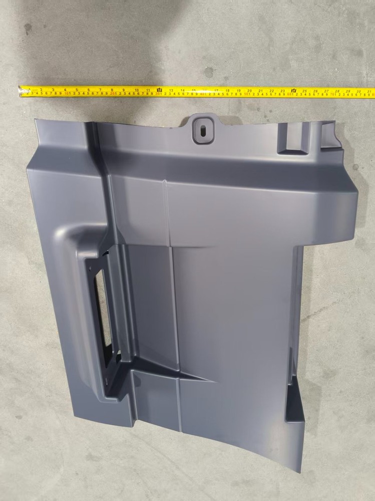 Rear Step Fairing Panel for Volvo VNL 2018-2023 Left Driver side/39"