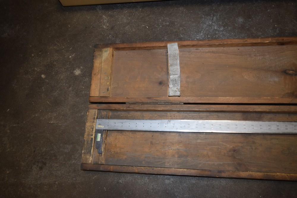 CSE 82" 83" Vernier Caliper