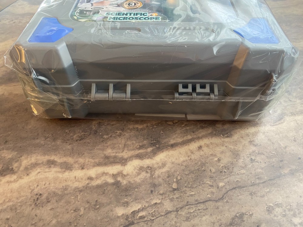 Micro World Children's Scientific Microscope Kit - Ages 6 -12 - NEW