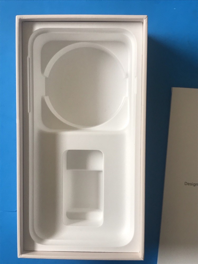 Excellent condition OEM BOX ONLY Iphone A1905 Apple 8 gold